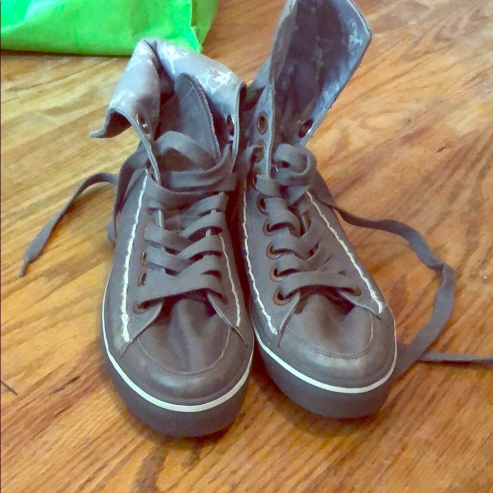 True religion gray sneakers